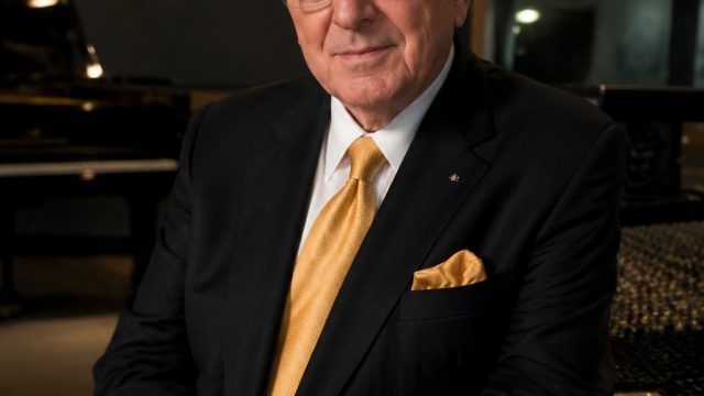 Clive Davis' Legacy: A Look at His Impact and Wealth | agengacor, totojitu 717, slot jack slot
