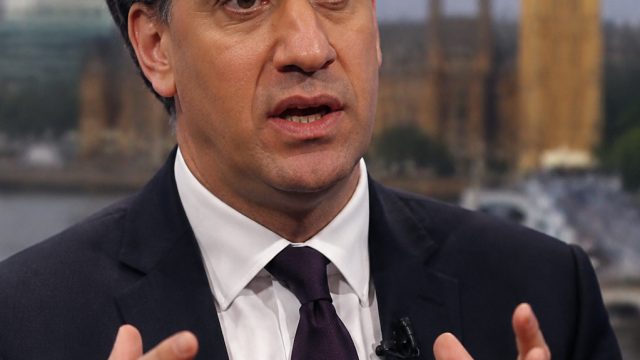 Progressive Economists Challenge Unite Leader's Job Claims Against Miliband | maxwin89, gates of pri