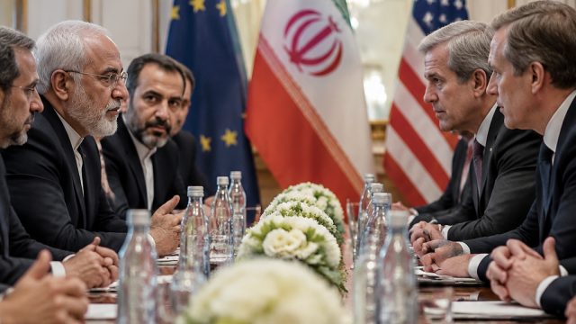 Iran's Nuclear Negotiations: A Clash of Claims and Denials | kenapa liga inggris banyak ditunda, jp1