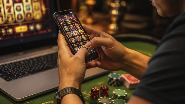 Exploring the Impact of Recent Trends in Online Casino Gaming | nusantara 4d slot, skyidr303 slot