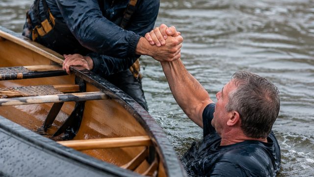 Heroic Rescue: Canoeist Saves Man After Capsize in Sandwich | allianz arena fifa 22, chicago basket,