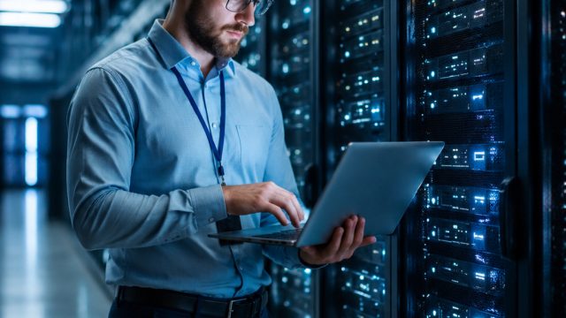 Qualcomm's Strategic Acquisition to Revolutionize Data Center Efficiency